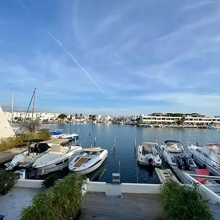 Les Arpeges Vue Marina Apartment Le Grau-du-Roi
