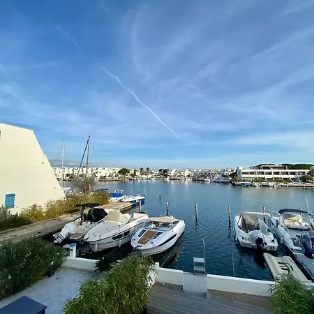 Apartment Les Arpeges Vue Marina Le Grau-du-Roi